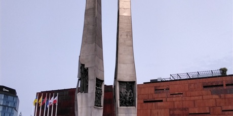 Powiększ grafikę: 37-rocznica-pierwszych-wolnych-wyborow-w-polsce-po-ii-wojnie-swiatowej-624348.jpg