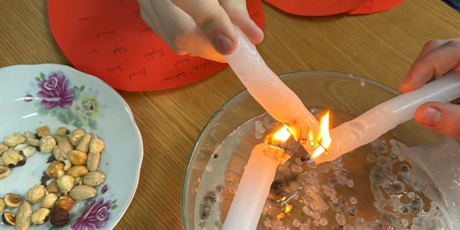 Powiększ grafikę: andrzejki-661144.jpg