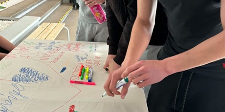 Powiększ grafikę: dzien-kobiet-w-lo-xxi-679798.jpg