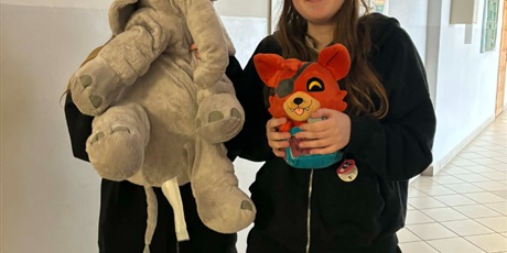 Powiększ grafikę: dzien-pluszowego-misia-w-naszej-szkole-658725.jpg