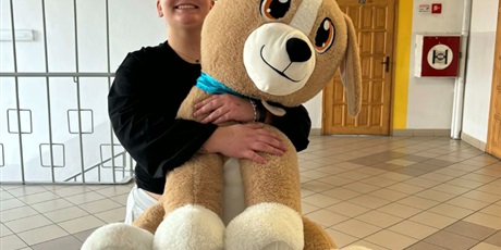 Powiększ grafikę: dzien-pluszowego-misia-w-naszej-szkole-658727.jpg