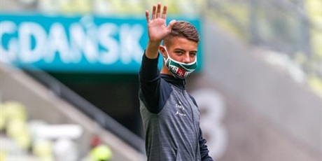 Kacper Urbański zawodnikiem FC Bolonii.  Gratulujemy Kacprowi (kl. 2A) i trzymamy kciuki 🤞👌👏 