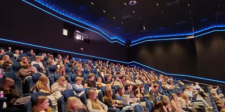 Powiększ grafikę: kino-na-temat-odyseja-712294.jpg