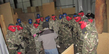 Powiększ grafikę: paintballowa-integracja-klasy-i-c-651128.jpg