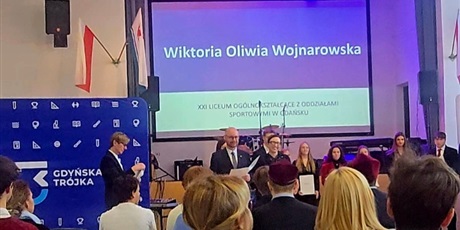 Powiększ grafikę: stypendium-ministra-edukacji-dla-naszej-uczennicy-675632.jpg