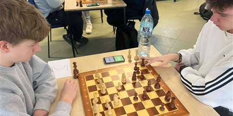 SZKOLNY TURNIEJ SZACHOWY