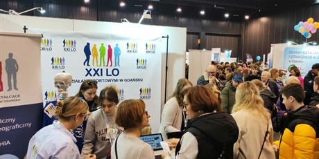 Powiększ grafikę: targi-szkol-ponadpodstawowych-w-amberexpo-679802.jpg