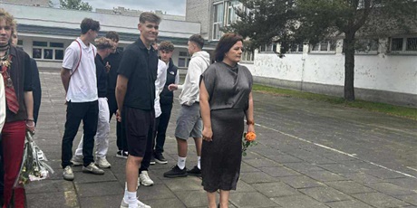 Powiększ grafikę: uroczyste-zakonczenie-roku-szkolnego-2024-2025-631802.jpg