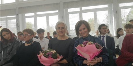 Powiększ grafikę: uroczyste-zakonczenie-roku-szkolnego-klas-czwartych-610683.jpg