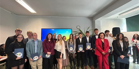 UROCZYSTE ZAKOŃCZENIE ROKU SZKOLNEGO KLAS IV