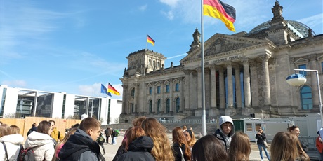 Powiększ grafikę: wycieczka-do-berlina-i-poczdamu-607629.jpg