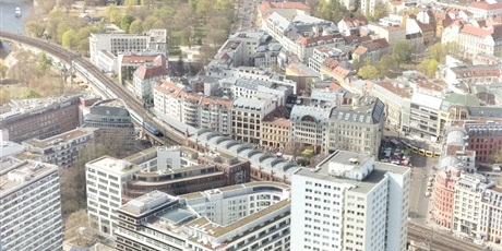 Powiększ grafikę: wycieczka-do-berlina-i-poczdamu-607642.jpg