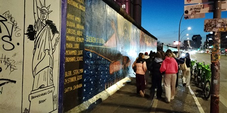 Powiększ grafikę: wycieczka-do-berlina-i-poczdamu-607646.jpg