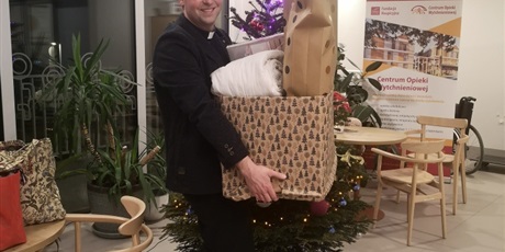 Powiększ grafikę: zbieramy-dary-dla-hospicjum-665096.jpg