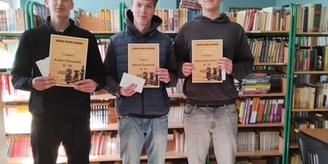 ZWYCIĘZCY SZKOLNEGO TURNIEJU SZACHOWEGO